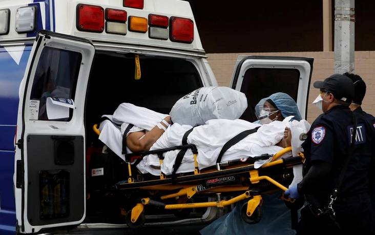 'There’s going to be a lot of death' Trump warns Americans