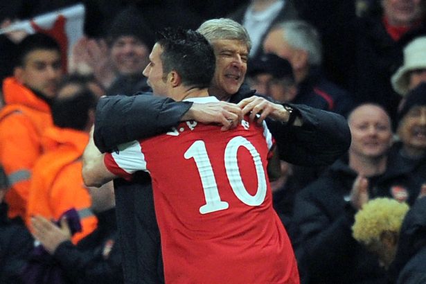Van Persie snubs Wenger when naming his favourite managers