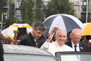 Avoid the sin of being lukewarm, Pope Francis advises faithful