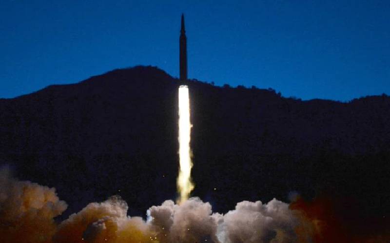 Biden menjatuhkan sanksi pertama atas program senjata Korea Utara setelah uji coba rudal