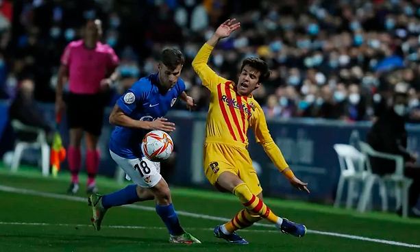 Barcelona berjuang kembali untuk maju di Copa del Rey : Olahraga standar