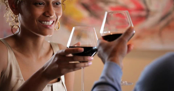 Dating hot 20-something Nairobi girls, is like digging your own grave