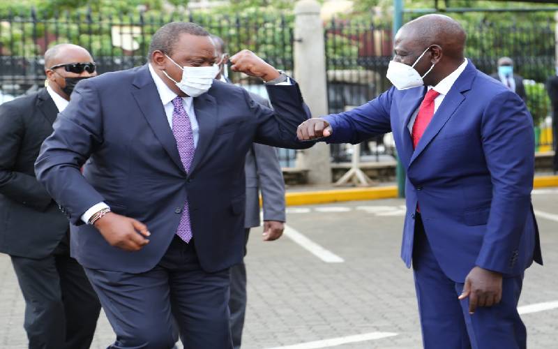 DP Ruto finally shows up at event attended by Uhuru