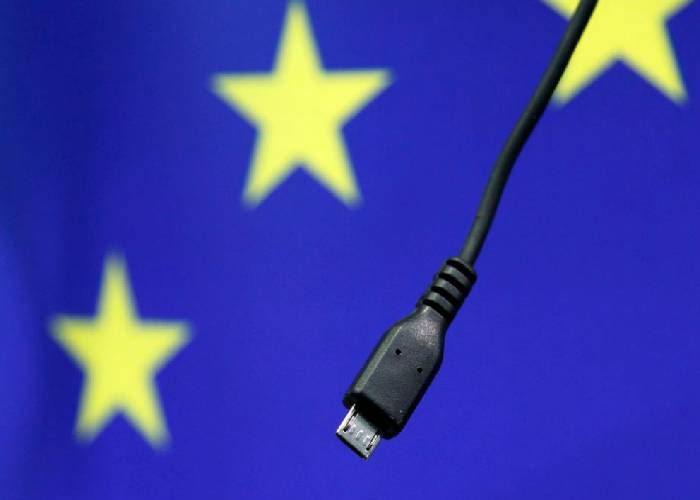 EU plans one mobile charging port for all, in setback for Apple
