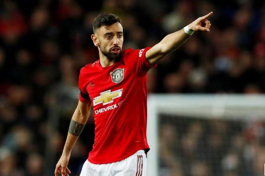 FIFA investigating Fernandes Man United move after Sampdoria complain