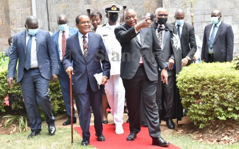 Govt to train 200,000 boda boda riders on first aid, President Uhuru says