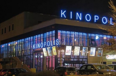 Gunman takes hostages in German cinema