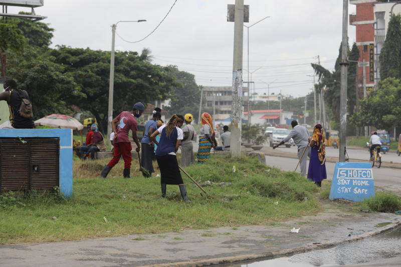 Mombasa youth engaged in Kazi Mtaani initiative