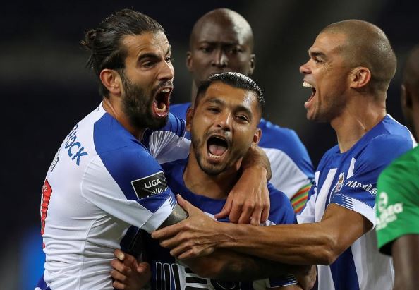 Jesus Corona strikes again as Porto move top of Primeira Liga