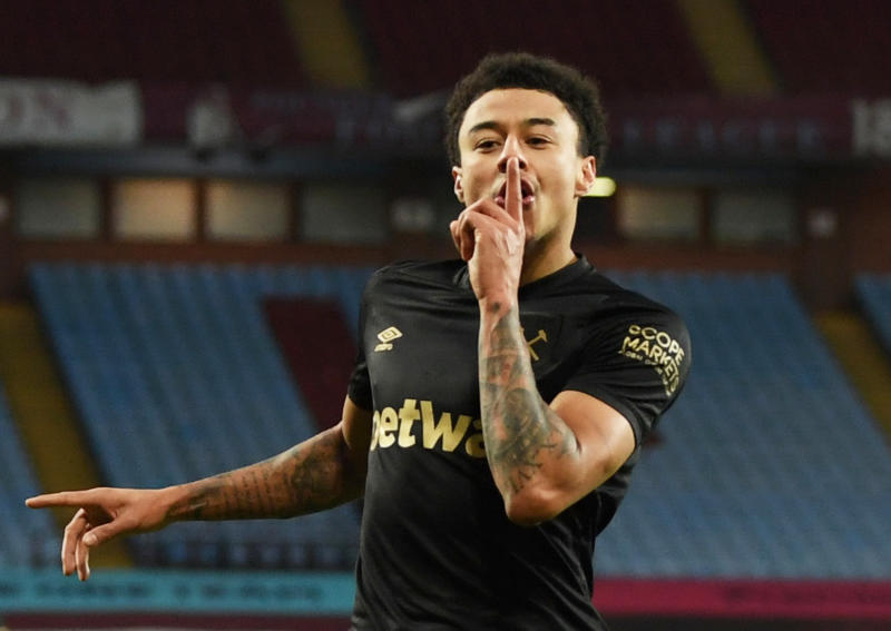 Lingard nets debut double as West Ham win 3-1 at Aston Villa