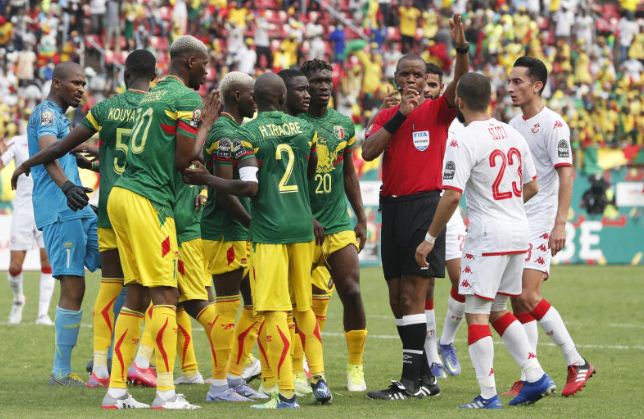 Mali beat Tunisia 1-0 in a match prematurely ended match