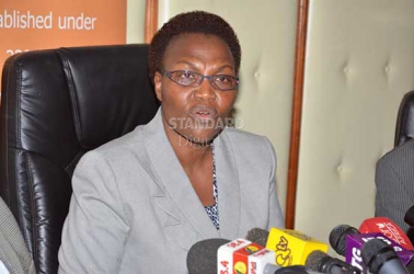 New pay and grading deal for civil servants