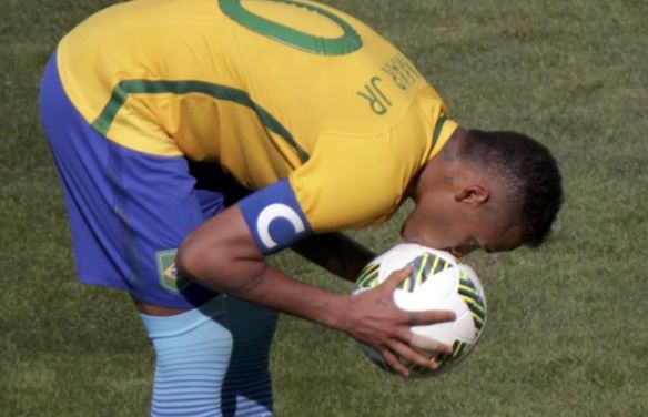 No spitting or kissing the ball, says CONMEBOL