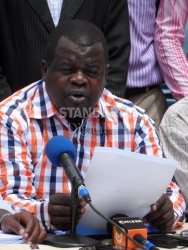 Okiya Omtatah opposes attempts to amend Constitution to attain two-thirds gender rule
