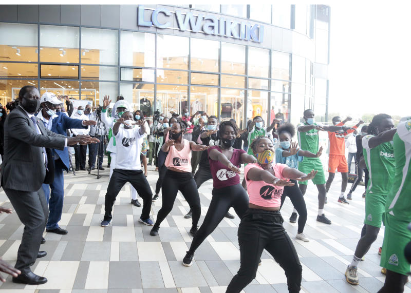 Raila and Kirubi join Jerusalema craze