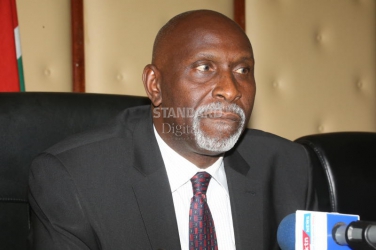 Senate approves CIC term extension