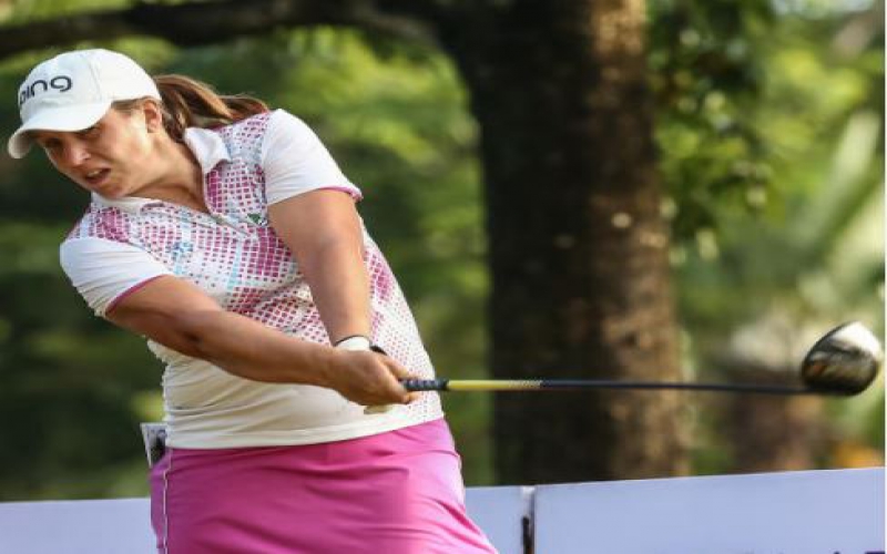Engstrom takes early lead at Vipingo