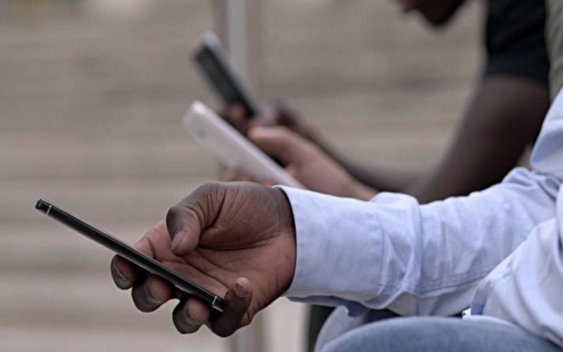 Kenyan men more active in social media than women