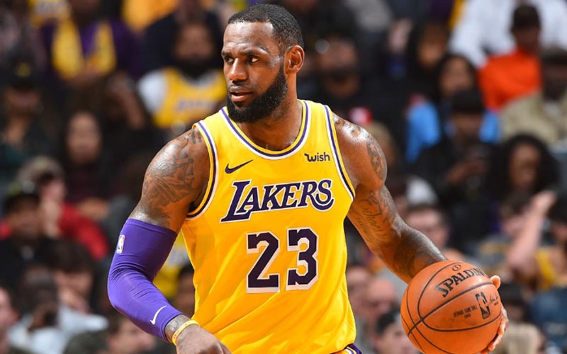 LeBron James breaks Michael Jordan's record