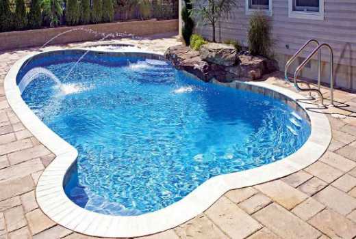 Private home owners drive demand for swimming pools