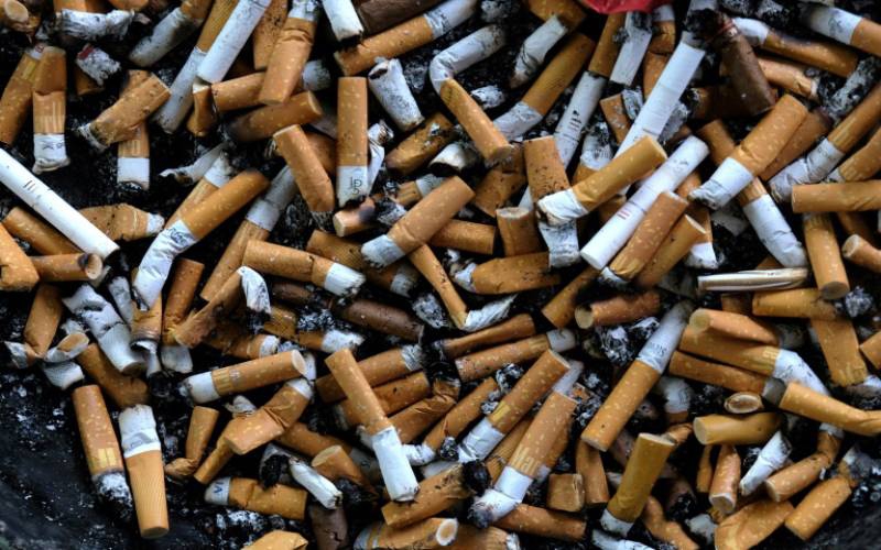 'Turning point' as number of male smokers drops: WHO