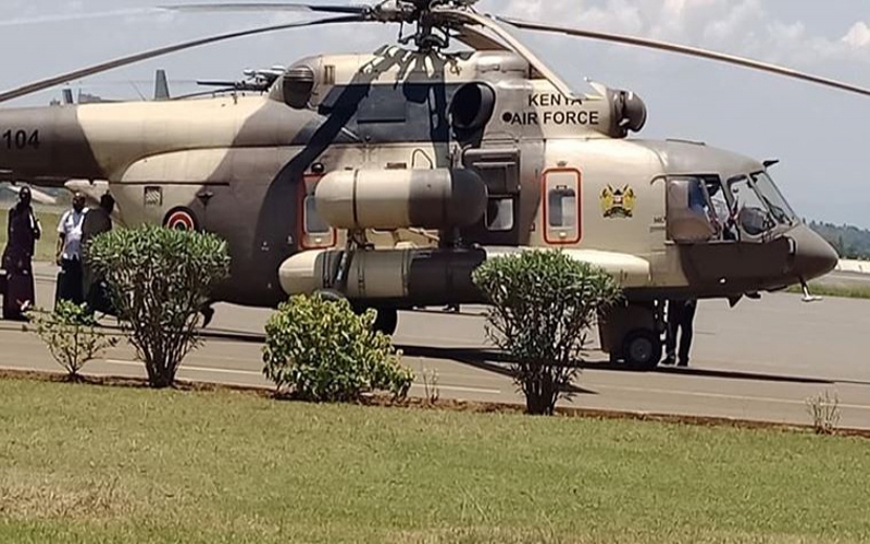 Uhuru makes unannounced stop-over in Kisumu