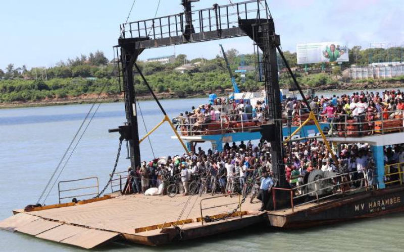 Uhuru sacks ferry board