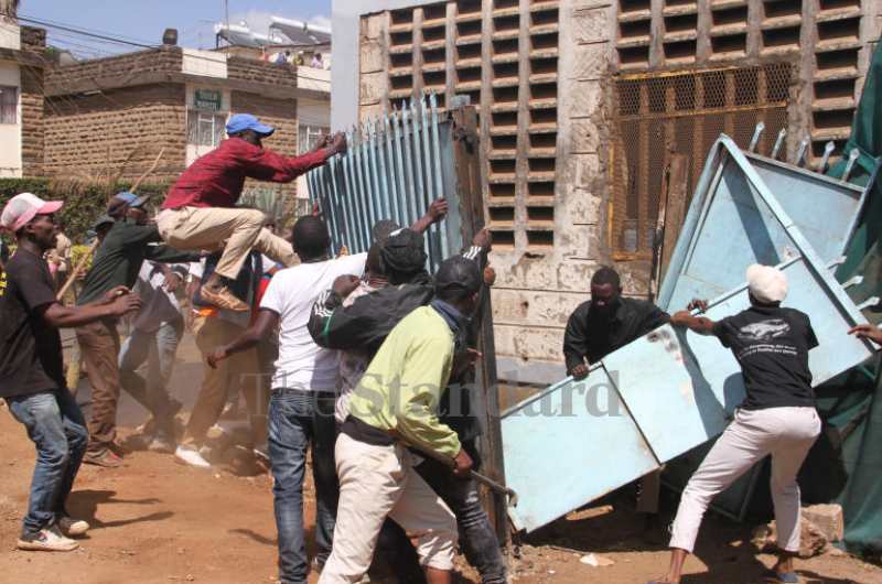 Parklands residents demonstrate over grabbing