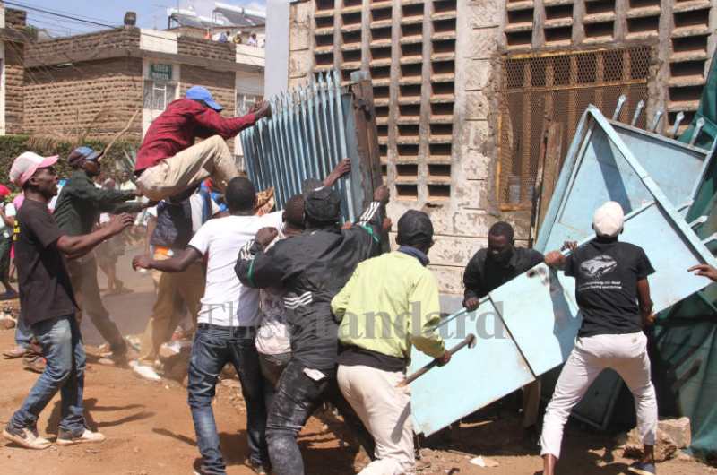 Parklands residents demonstrate over grabbing