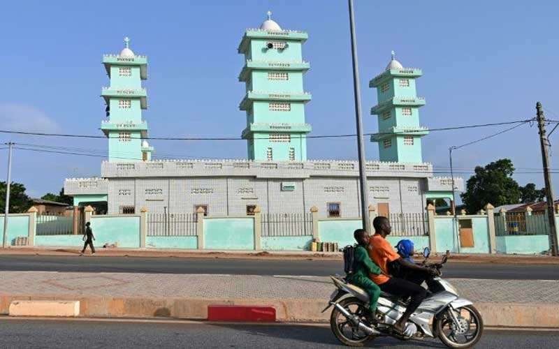 An Ivory Coast city on the front line, and afraid