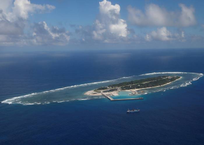 China, Philippines tension flares up over South China Sea encroachment