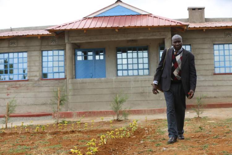 Eldoret man builds mansion from selling ties