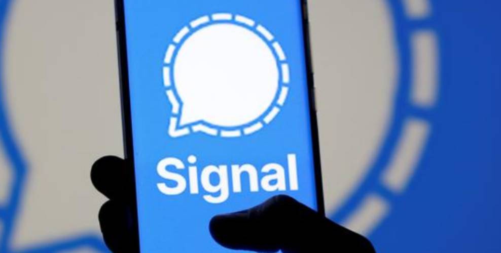 Encrypted messaging app Signal stops working in China
