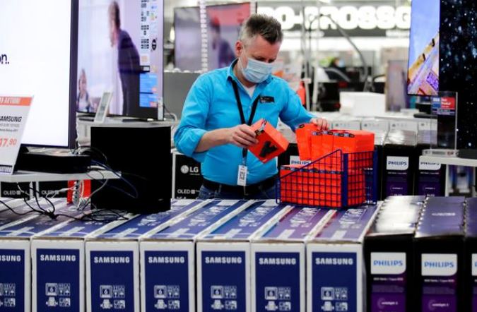 German COVID-19 cases are growing exponentially again: RKI