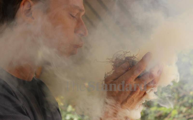 How to start a fire without matches