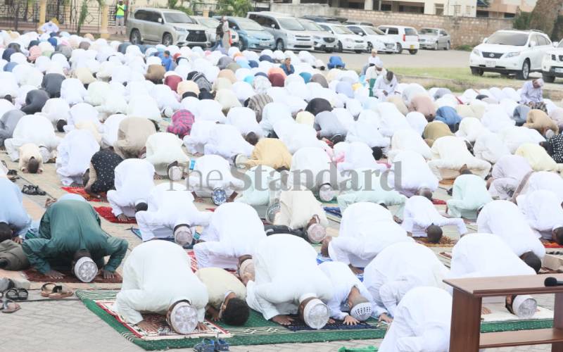 Muslims pray in Tanzania, celebrate Eid in Kenya