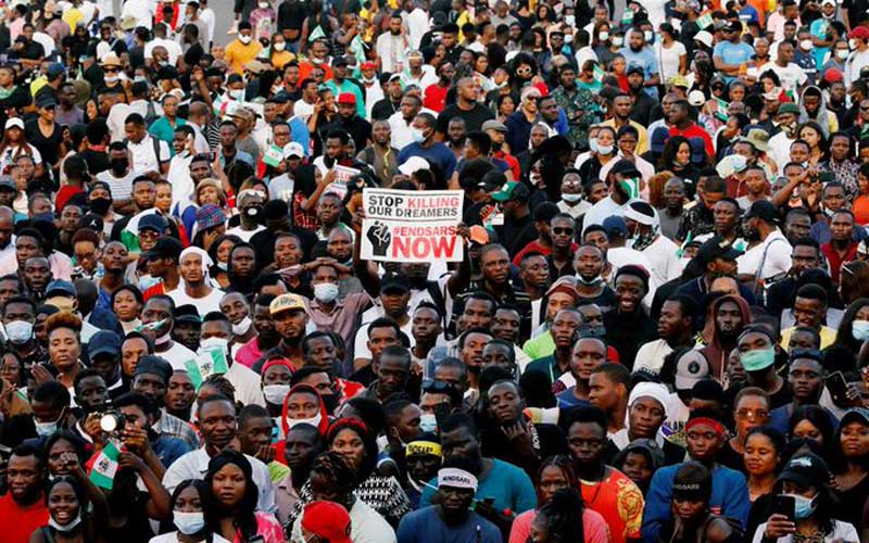 Nigerian minister says it's unclear who shot protesters in Lagos