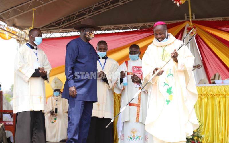 Raila now changes tack, urges church to support BBI report