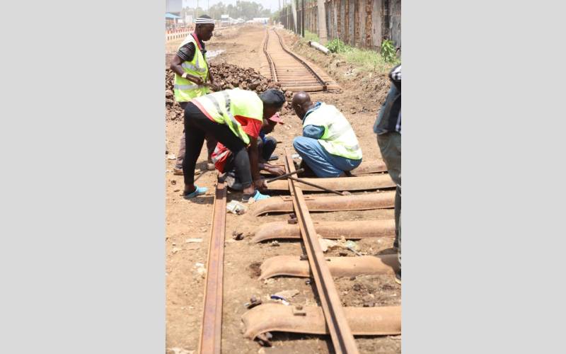 State to recruit 800 to repair old railway line