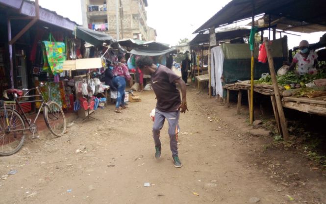 The life of a football juggling maestro during the COVID-19 pandemic