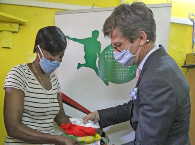 Belgium-based Omollo donates to 300 Dandora families