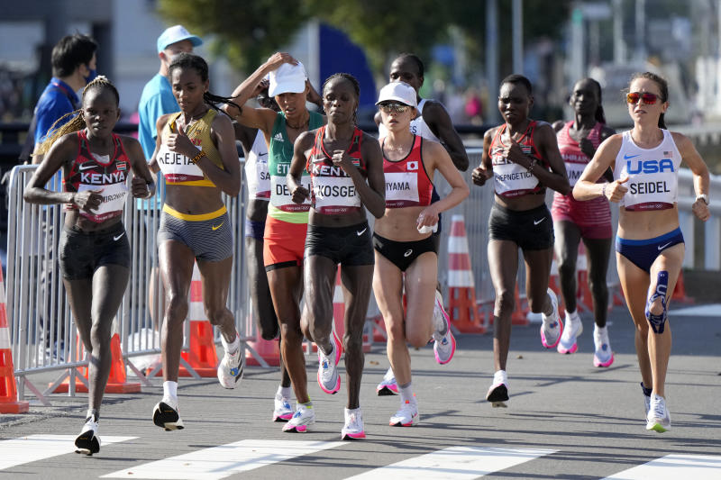Big field parades ready for 2022 women Boston Marathon race
