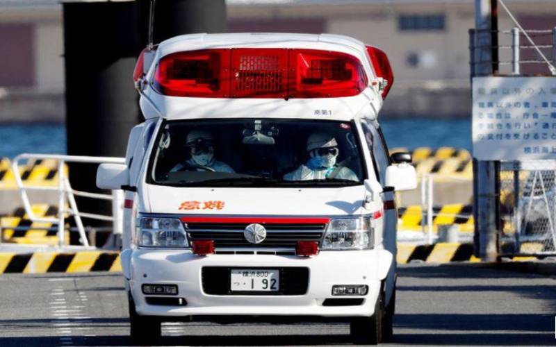 China virus toll nears 500; cruise ships, Hong Kong flights hit
