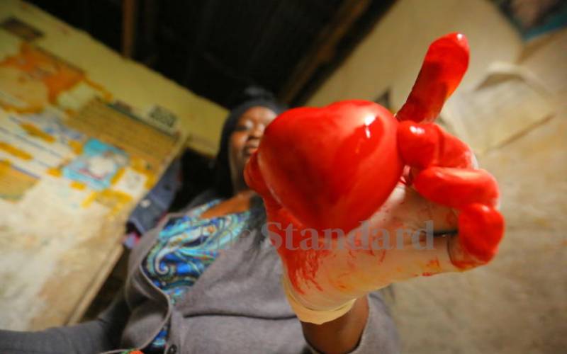 Tabaka: How soapstone carvings are made