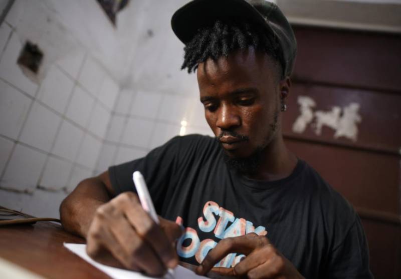 Gangster leaves streets for life of poetry