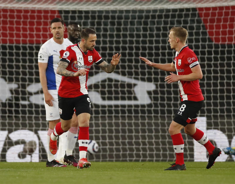 Ings strikes twice as Southampton beat Palace