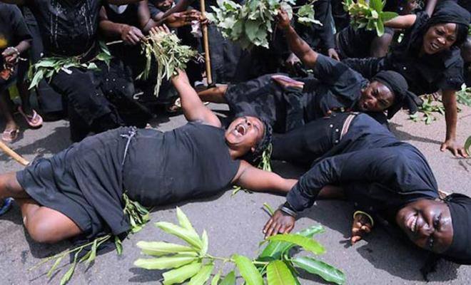 What's Lunje funeral without proper dancing and mad feasting?