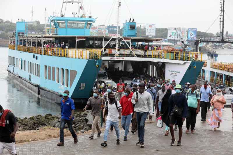 Likoni ferry commuters ordered to use new bridge