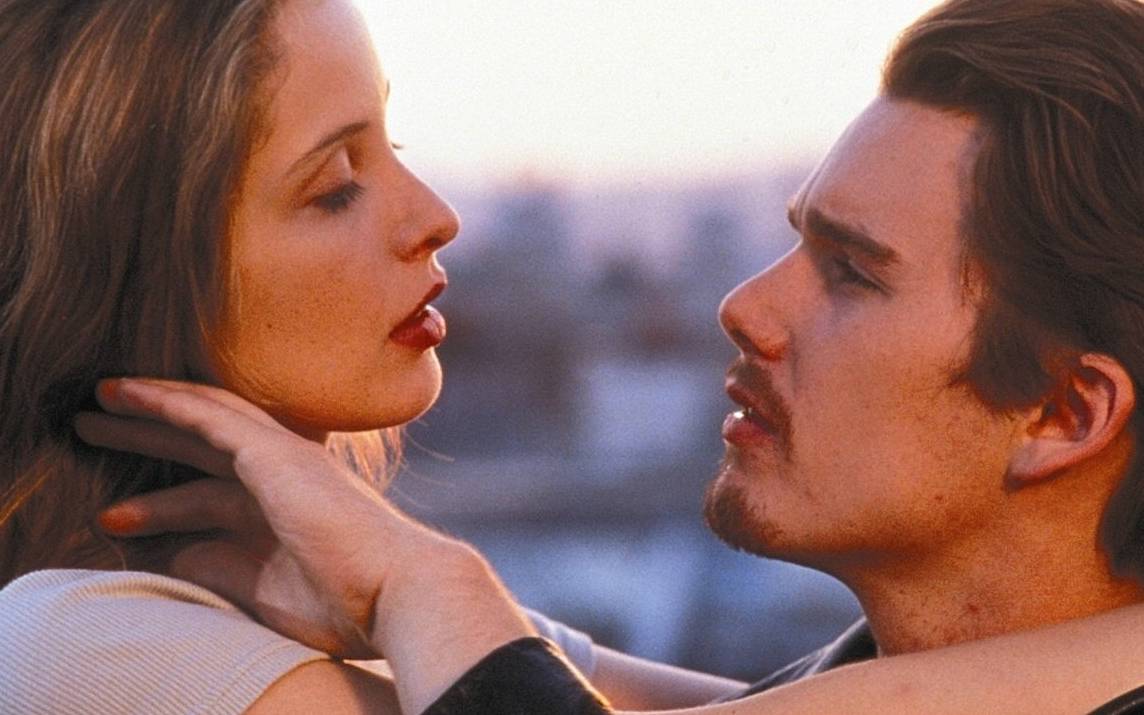 No place for the hopeless romantics as theatre love dies