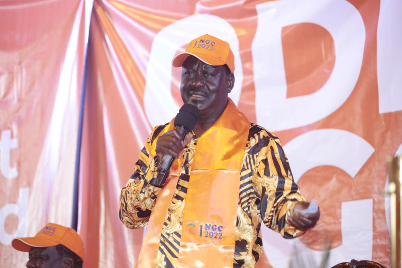 Raila takes Azimio campaign to Gusii as more Ruto allies decamp